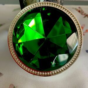 Emerald green trinket/jewelry box